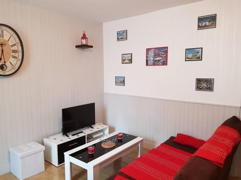 Ferienwohnung Le Refuge Des Corderies Blois Exterior foto